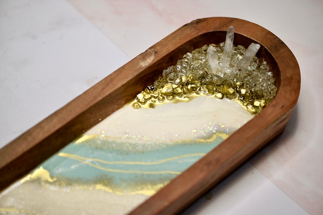 Baby blue geode tray