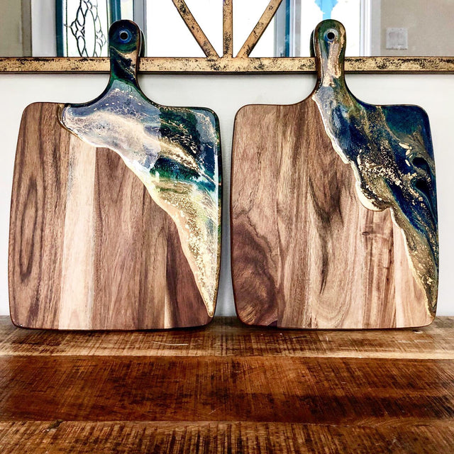 Peacock palette acacia serving board
